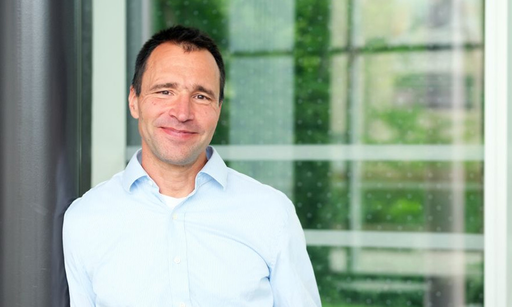 Jörn Diedrichsen, senior author of the study, is a Computational Neuroscience Professor at Western and Director of BrainsCAN’s Computational Core.